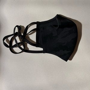 Men's Lululemon face mask, out of box- NEVER WORN!